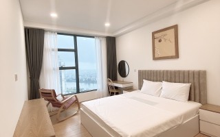550: 2ベッドルーム 1,450$